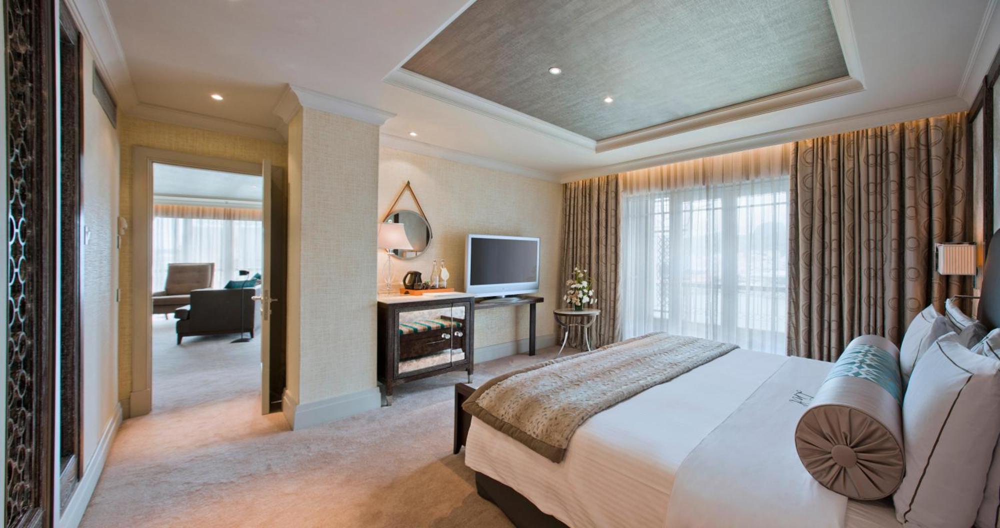Labourdonnais Waterfront Hotel 5*